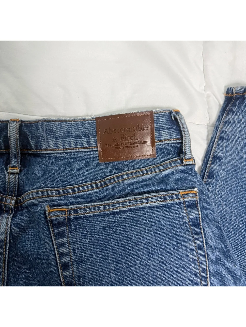 Abercrombie & Fitch VINTAGE STRETCH STRAIGHT dark blue denim jeans 31w 32l nwt